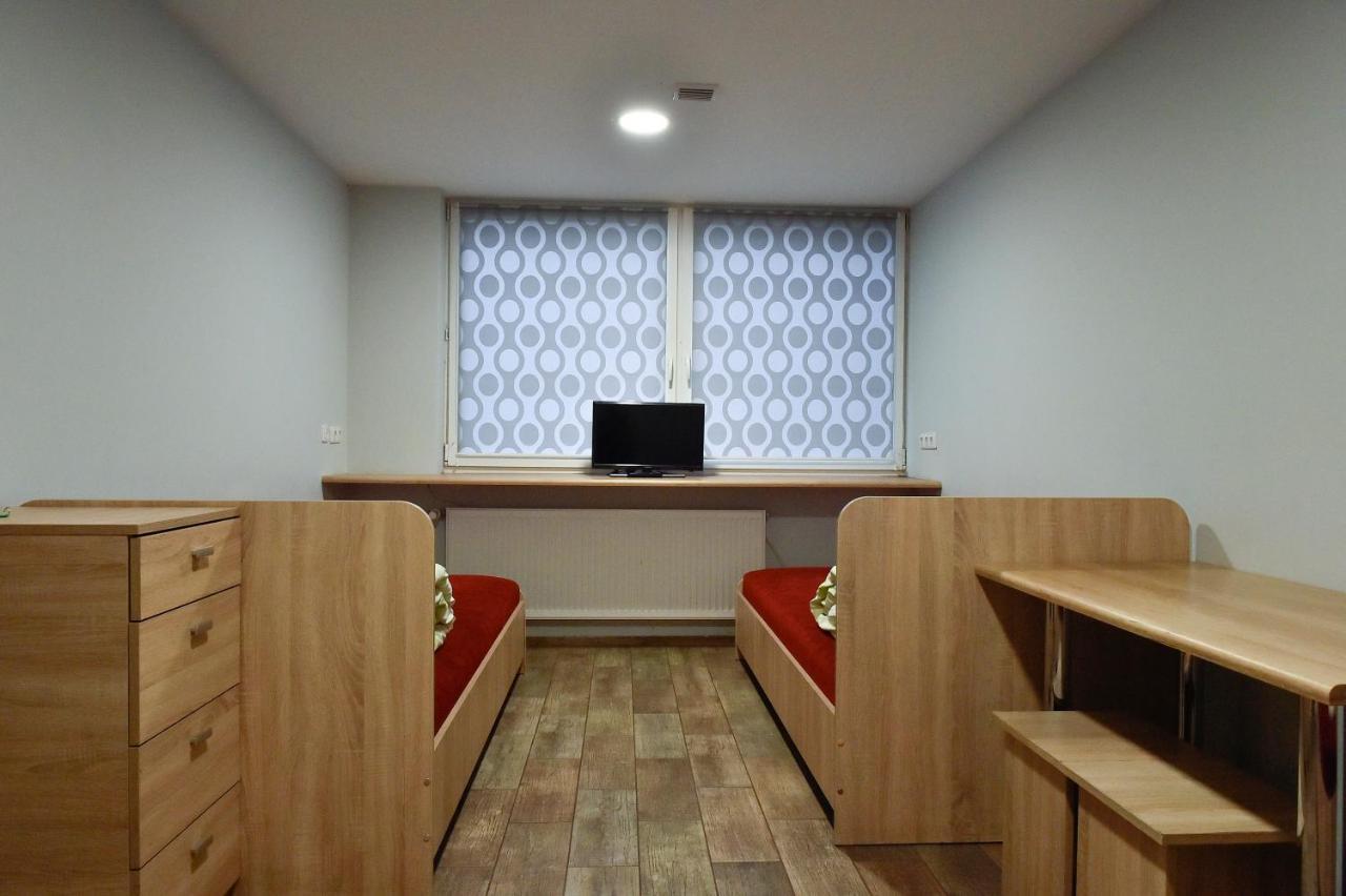 Hostel Laurita Каунас Екстериор снимка