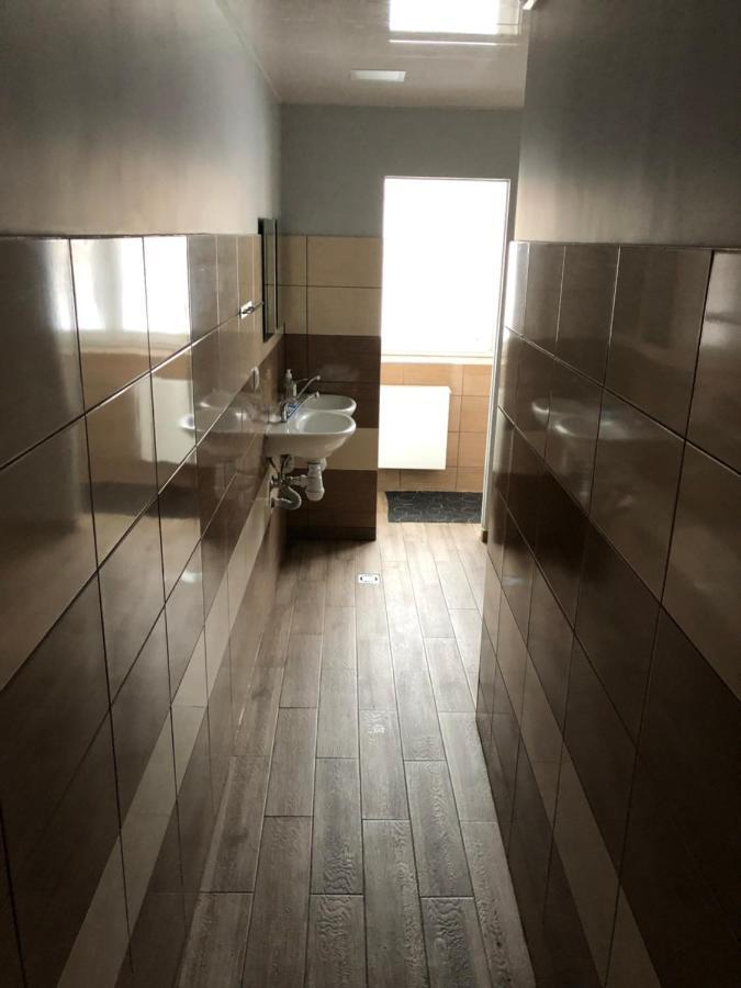 Hostel Laurita Каунас Екстериор снимка